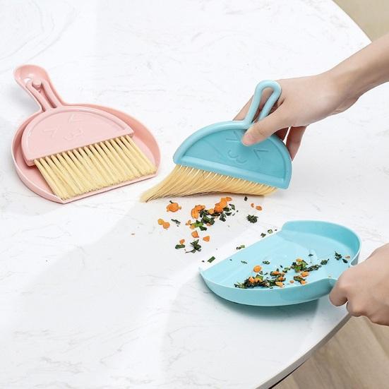 1 Set Mini Broom Dustpan Set Durable Compact Desktop Cleaning Brush Hanging Hole Design Brush Home Accessory