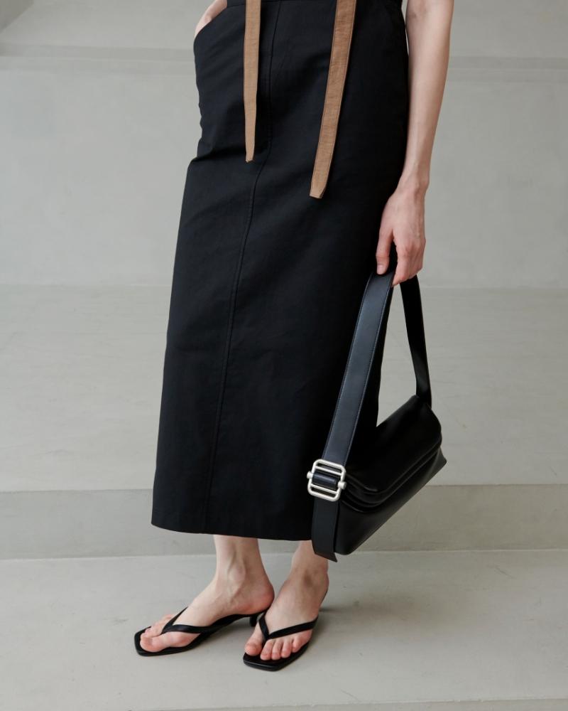 Owaiwai Standard Linen Long Skirt_Black