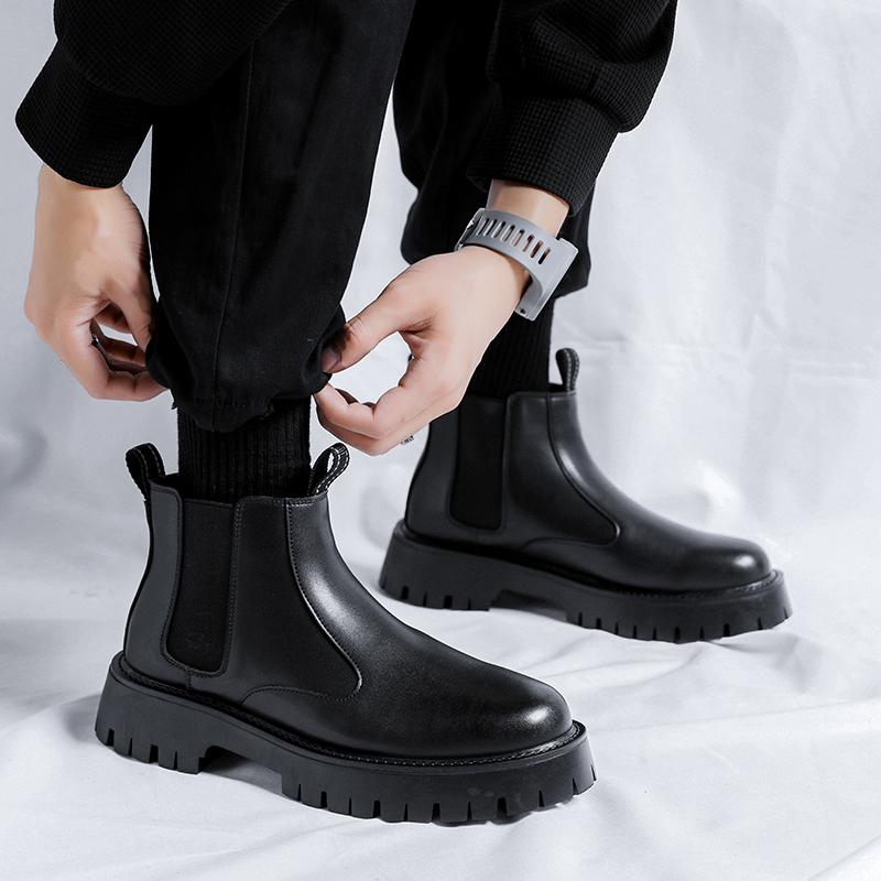 Thick-soled Martin boots winter new British style warm high-top leather shoes locomotive velvet boots leather boots