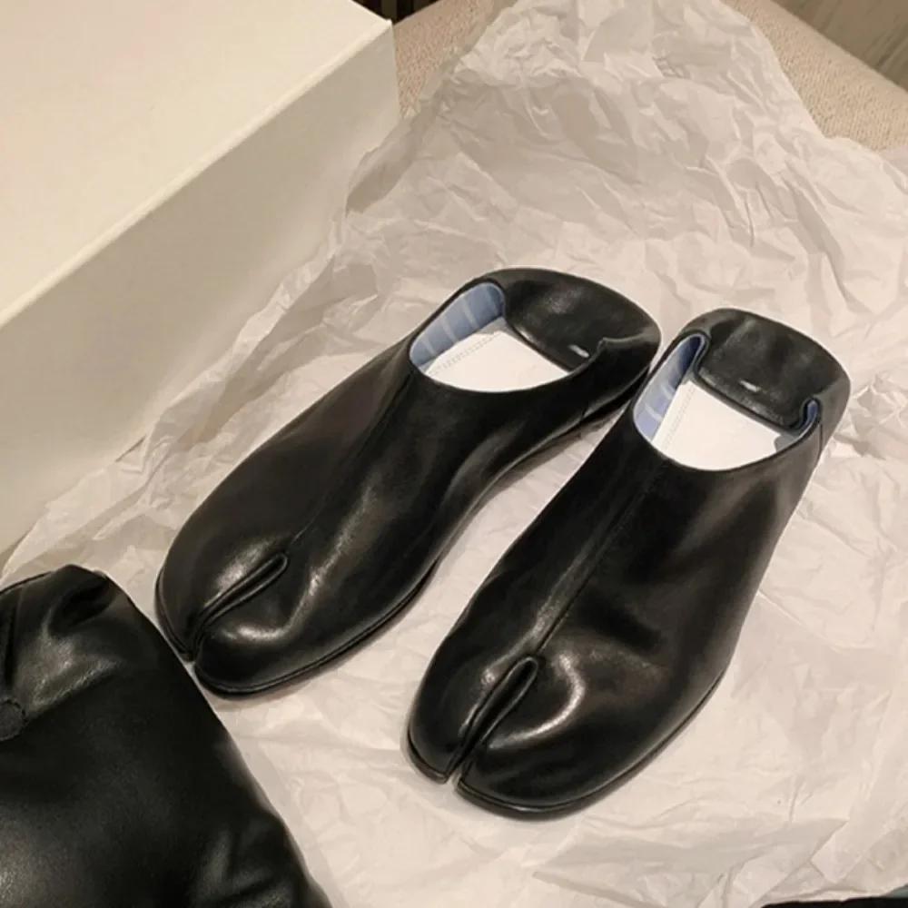 Ploché boty Stříbrné Tabi Ninja boty Dámské Dělená špička Ploché boty Trotters Mocasines Mujer Jednobarevné PU kůže Mokasíny Dámské Nazouvací Pantofle