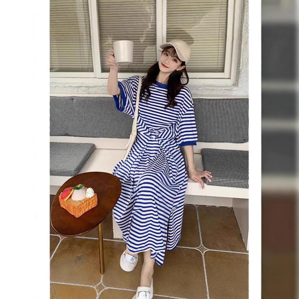 

2025 Plus Size Women s Summer Striped Slimming Loose Dress Medium
