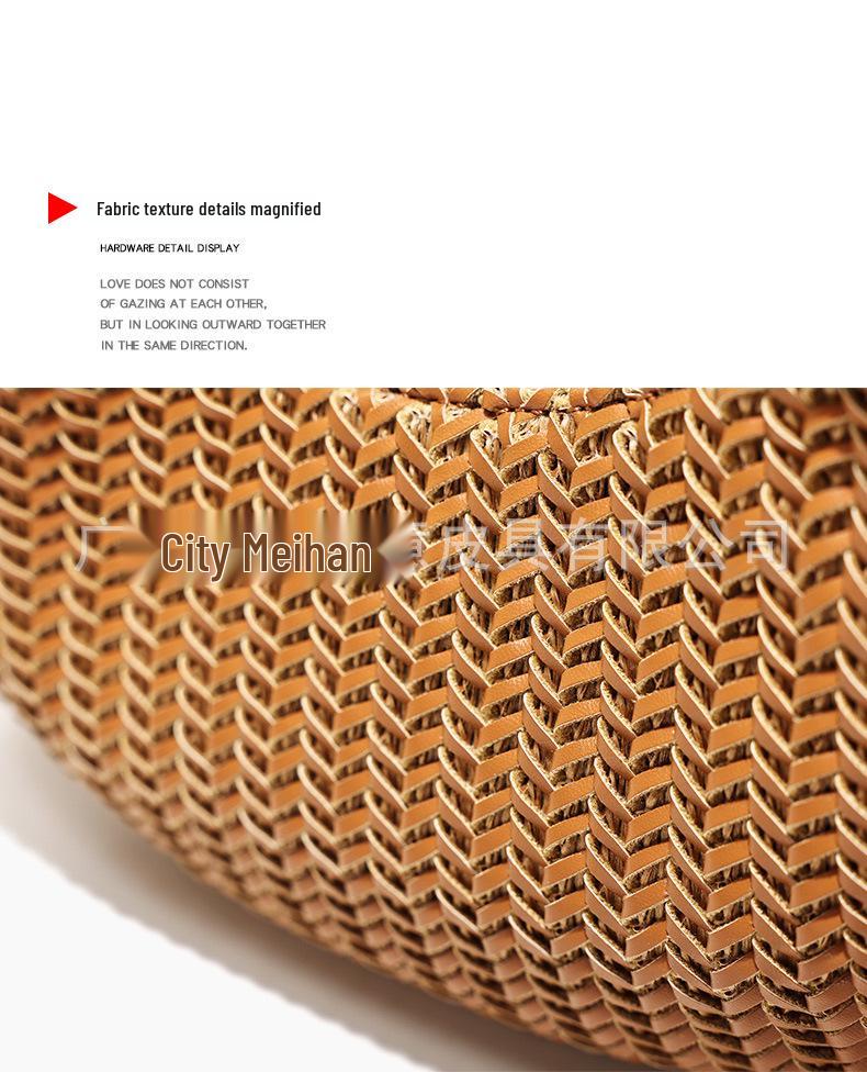 Versatile Retro Woven Straw Handbag with Metal Chain