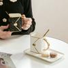 Kreative Tasse mit Untertasse Keramik Kaffeetassenset Nachmittagstee-Tasse Europäischer Stil Luxuriös Exquisit Britischer Stil High End