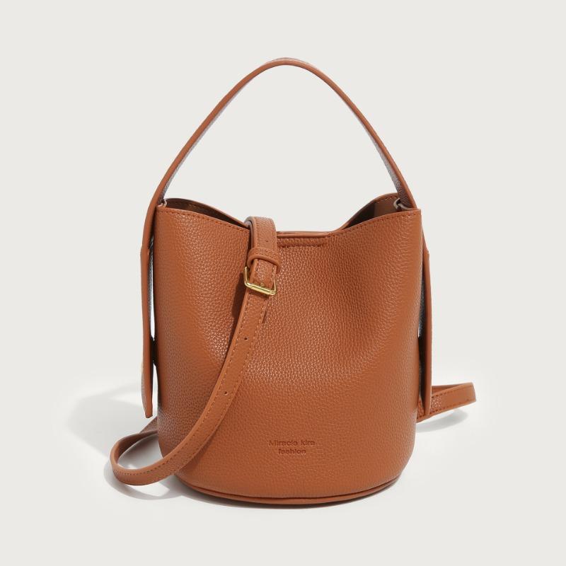 

Simple and Versatile Hand-held Soft Leather Bucket Bag Retro Crossbody Bag світло-коричневого кольору