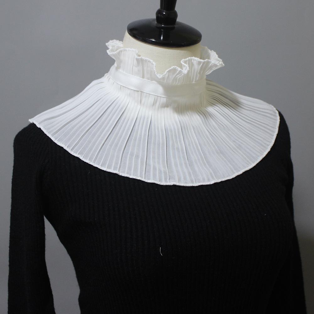 Stage Photo Girl Literary Style Fake Collar Necklace Small Ralph Collar Wooden Ear Clown Collar