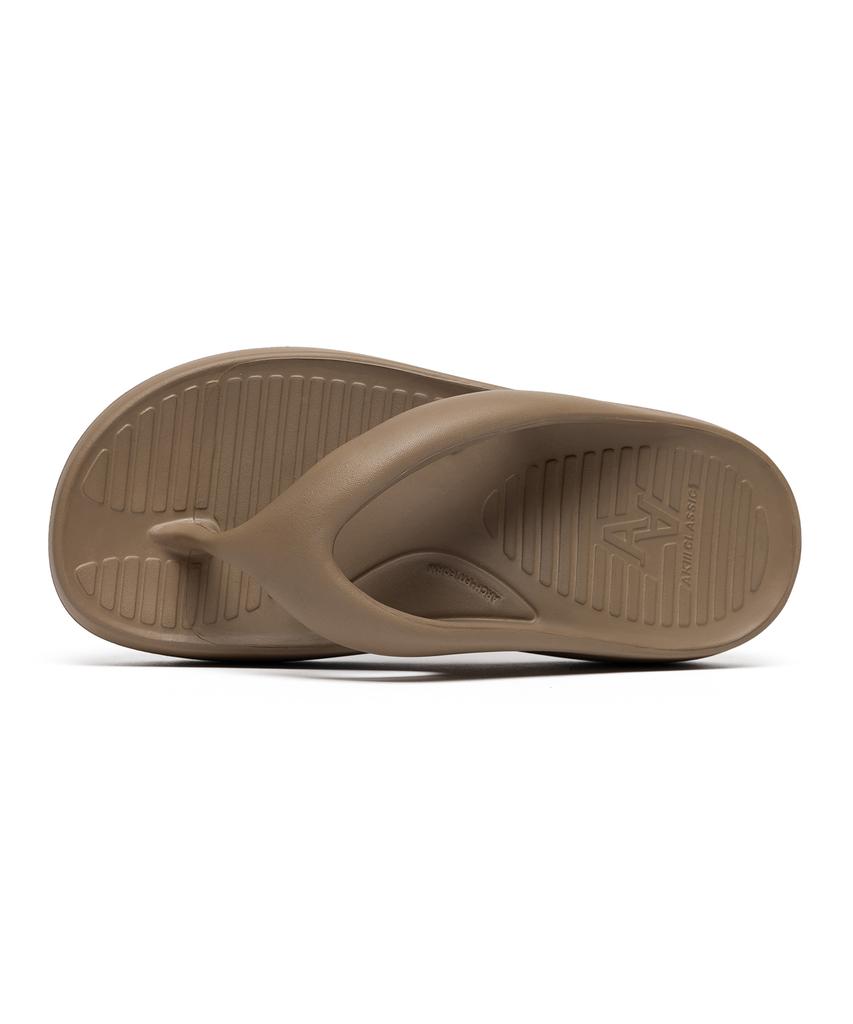 Akiii Classic Arch-Fit Foam Flip-Flops Desert Top