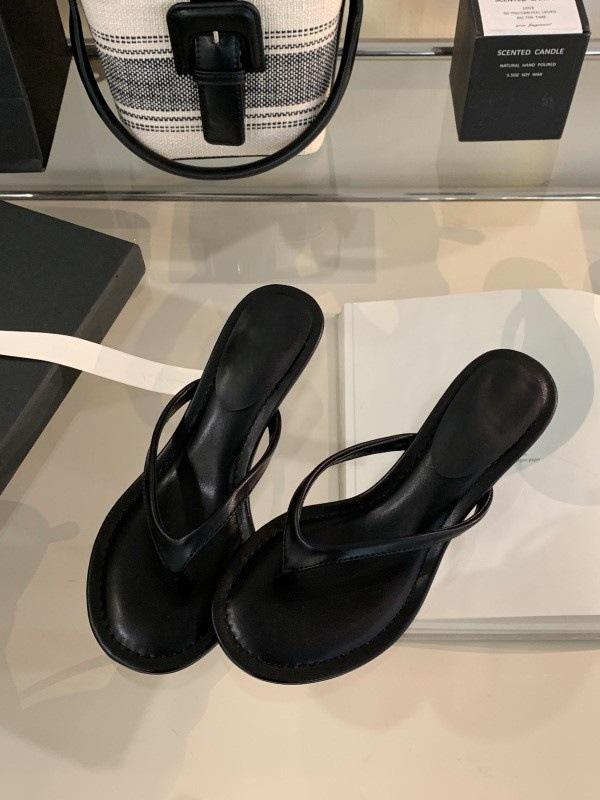 

Flip-flops female summer outer wear temperament suede fairy style retro design kitten and toe sandals 34