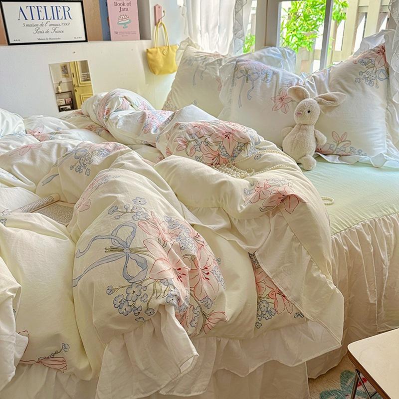 Small Fresh Pure Cotton Four-piece Set Lace Korean Version Princess Style Washed Cotton Bed Skirt Quilt Cover Cream Style Bedding