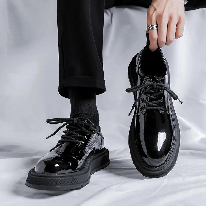 Fashion Black British Style Thick Bottom Round Toe Patent Leather Shoes Work Shoes Handmade Casual Formal Oxford Shoes Lace Up Men Shoes