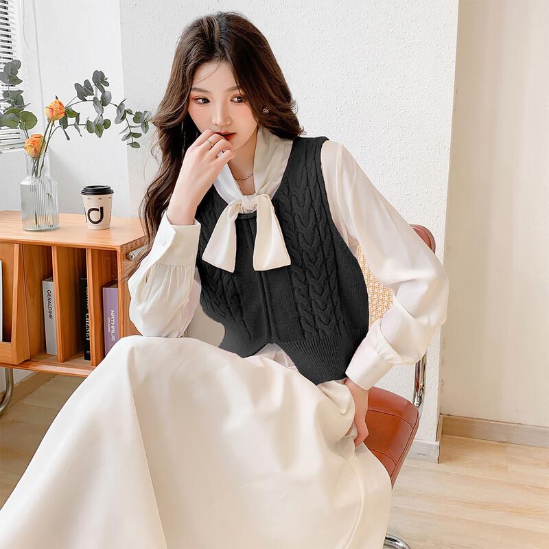 

MOKANA Women s Versatile Fashion Vest MKNJD2491 One Size