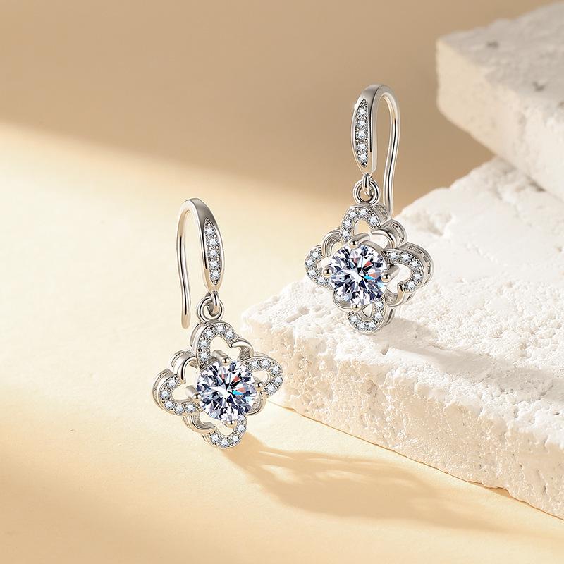 Korean Style Four-Leaf Clover Zirconia Earrings - Elegant Gift for Women