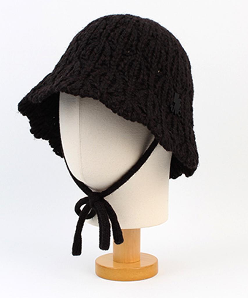 Yunibeosyeolkemiseuteuli String Black Knit Bucket Hat