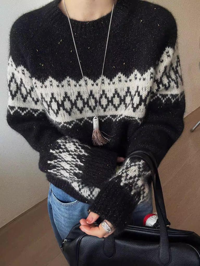 Women's Retro European Style 100% Wool Fair Isle Jacquard Sweater - Round Neck, Thickened Knit, Loose Fit, Trendy Bright Silk Design.
