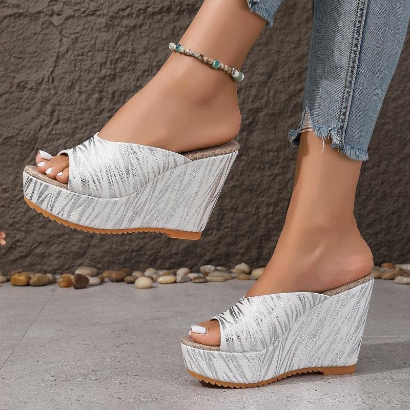 Summer new fish mouth muffin thick-soled cool slippers women's large size water table wedge heel high-heeled sandals