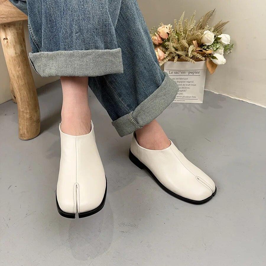 Johnature Düz Renk Hakiki Deri Topuklu İngiliz Tarzı Ayrık Toe Çok Yönlü Alçak Topuk Kadın Ayakkabı
