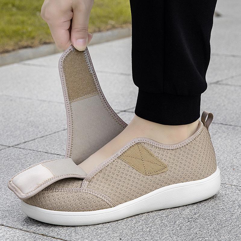 Spring and Autumn Large Size Walking Shoes Wide Head Loose Big Foot Bone Fat Wide Elderly Shoes Men's and Women's Thumb Valgus Mother Shoes