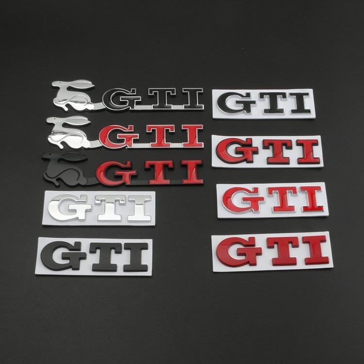 Se potrivește emblemelor Volkswagen POLO, Golf și GTI, logo-urilor de grilă, autocolantelor cu iepure și emblemei personalizate de pe hayon.