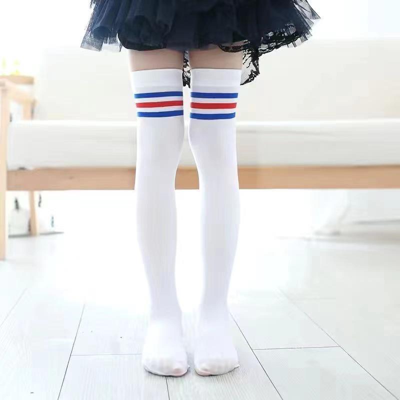 

Черные полосатые высокоэластичные тонкие детские летние носки выше колена Large красный/белый