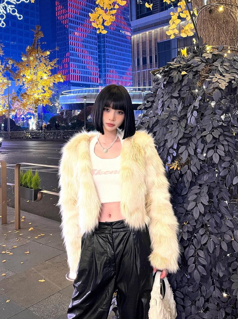 Gradually change short fur coat, loose in winter, thickened high-end temperament, short long-sleeved coat for women