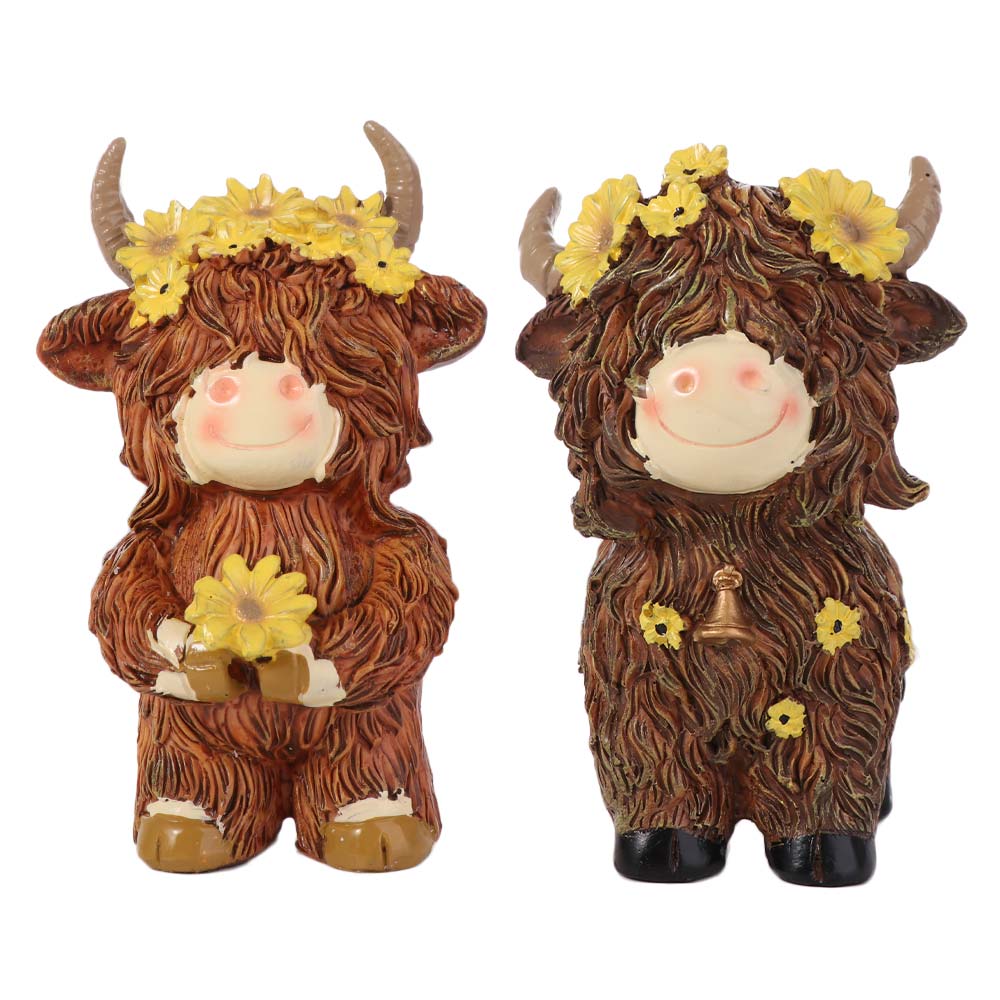 Cute Highland Cow Statue Resin Animal Sculpture Ornament Funny Cow Figurine Garden