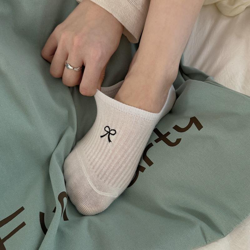 Solid Color Bow Embroidery Silicone Non-Slip Invisible Socks Children, Light Mouth Summer Boat Socks