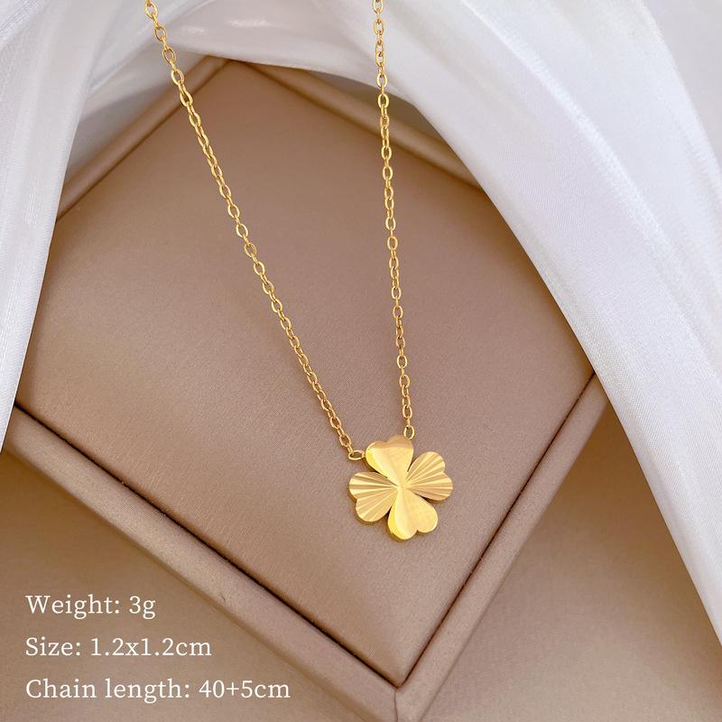 Lucky Grass Design Sense Temperament Personality Minimalist Furnace Real Gold Female Collarbone Necklace