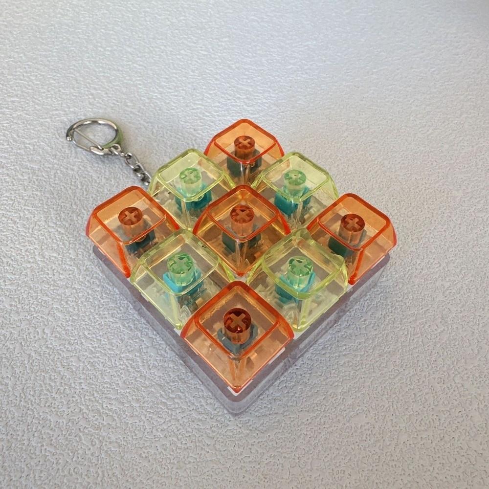 Decompression 9 Keys Keyboard Keychain Key Button Transparent Keycap Keychain Pass The Time Stress Relief Clicker Adult