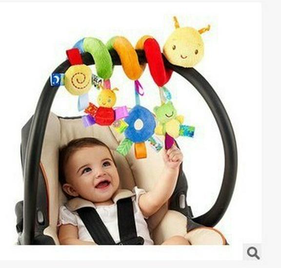 

Многофункциональный бортик для детской кроватки с погремушкой, шуршащей бумагой, пищалкой и разноцветными этикетками