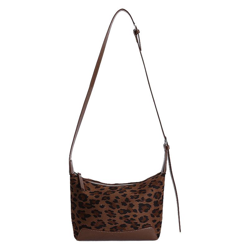 Leopard print bag women's 2025 new trendy autumn and winter popular fashion super fire commuter tote bag large capacity shoulder bag