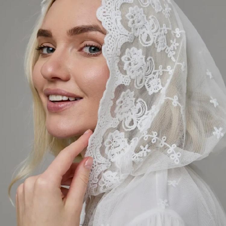 Embroidery Lace Turban Veils Latin Mass Scarf Head Covering Bridal Shower Head Scarf for Religious Church Event Gathering