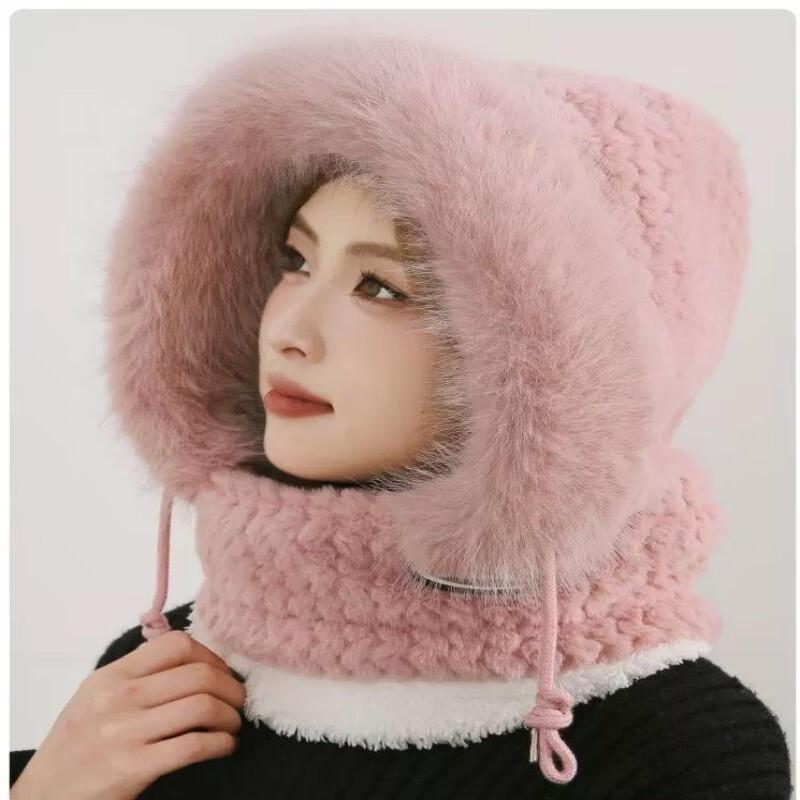 Женская зимняя теплая шапка с ушками