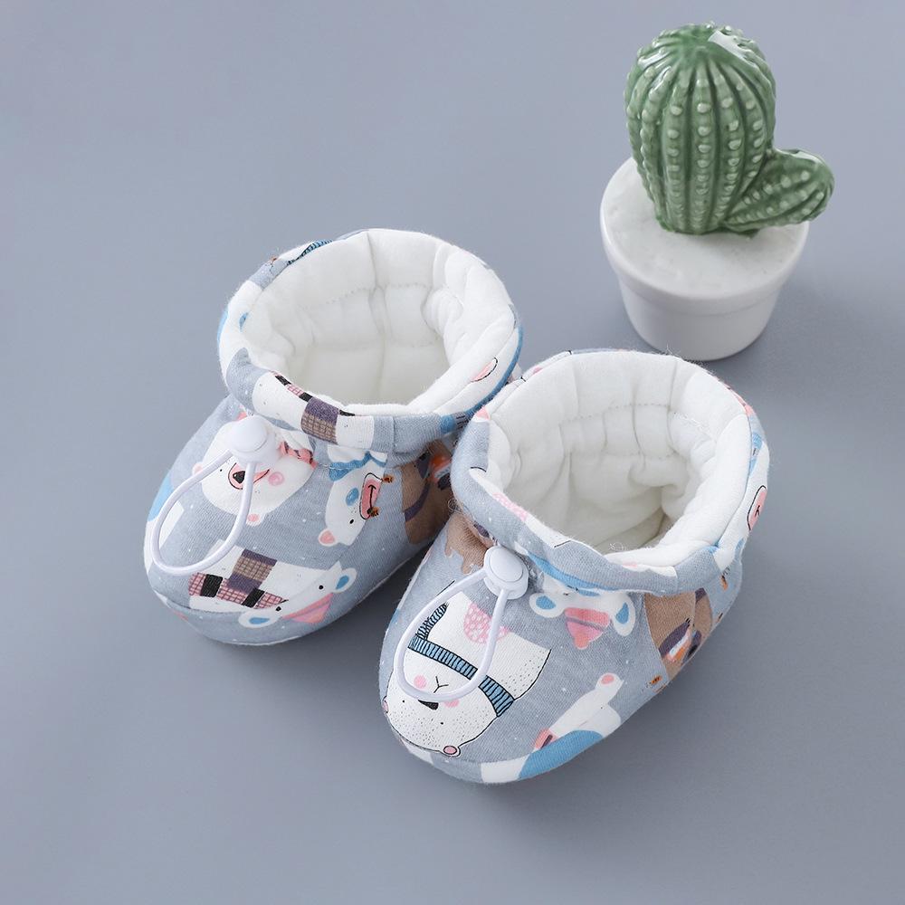 Winter Newborn Fleece-Lined Soft-Soled Baby Shoes & Socks: Warm Cotton for Toddlers, Boys & Girls