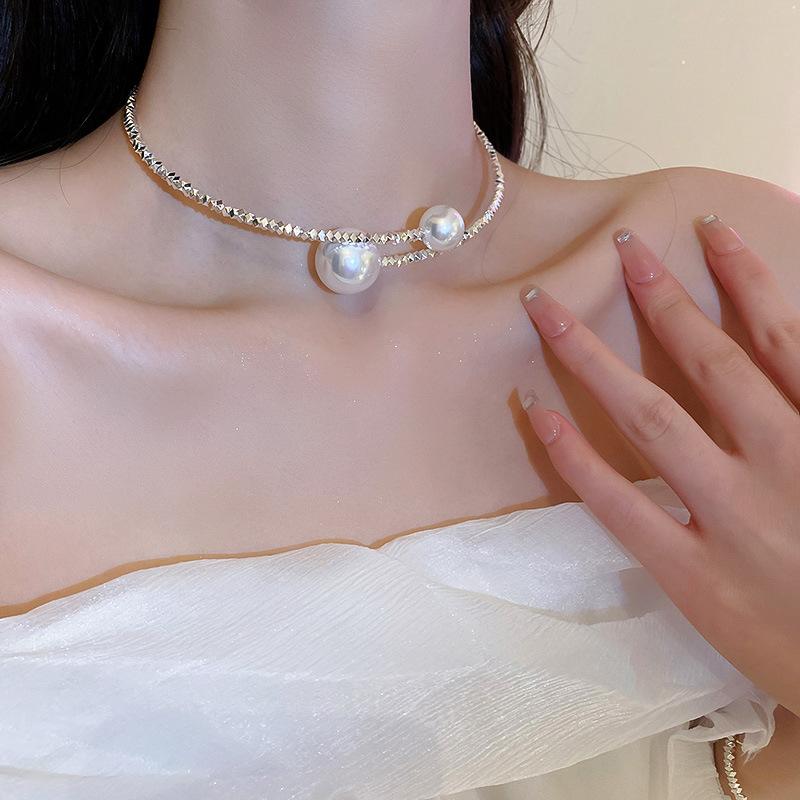 Super fairy long pearl necklace, trendy temperament, court style collarbone chain, exquisite and gentle sweater chain