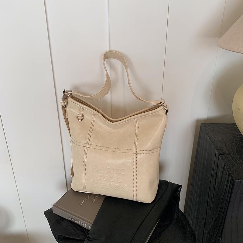 

Maillard bag women s large-capacity new autumn and winter versatile casual shoulder messenger bag bucket bag белый