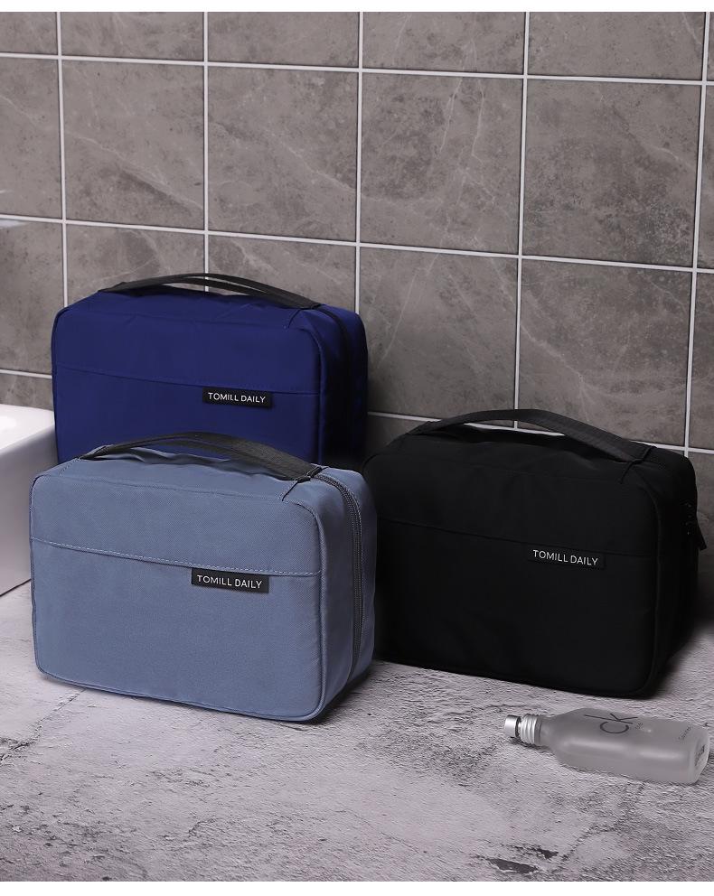 Men's Foldable Waterproof Toiletry Travel Bag with Dry-Wet Separation