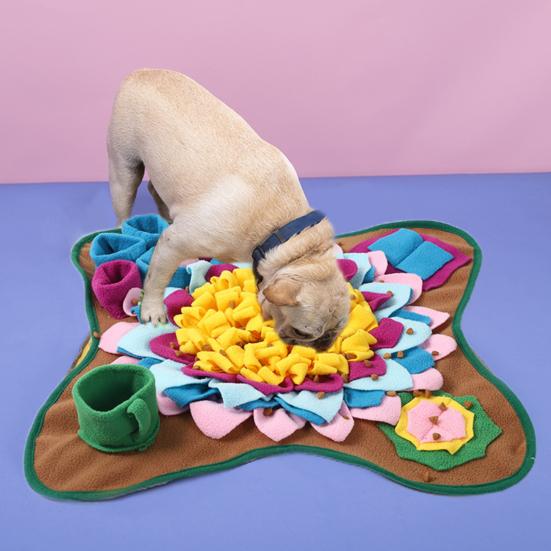 Dog Snuffle Mat Anti Slip Relieve Pressure Vibrant Color Nosework Feeding Slow Feeder Dog Puzzle Toys for Indoor