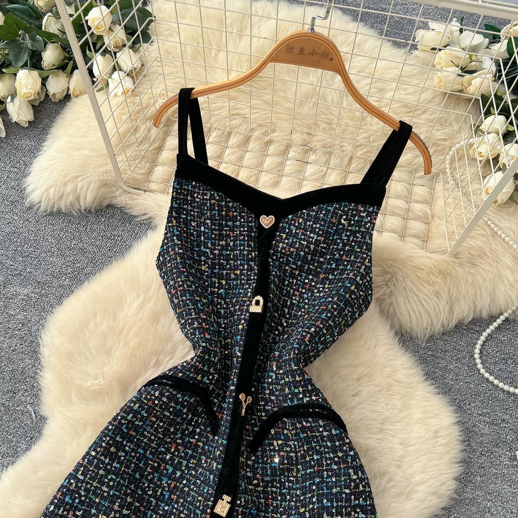Women's Tweed Sleeveless A-Line Dress Fall 2026 Elegant and Sophisticated Black High-Waisted A-Line Spaghetti-Strap Mini Dress
