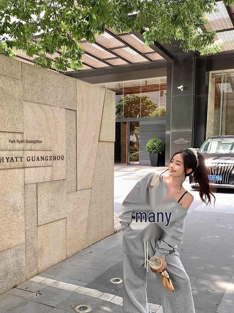 Damski jesienny dres w koreańskim stylu: Luźny Krój i Modelujące Spodnie z Szerokimi Nogawkami Zestaw Dwuczęściowy - Trend Mody Influencerów.