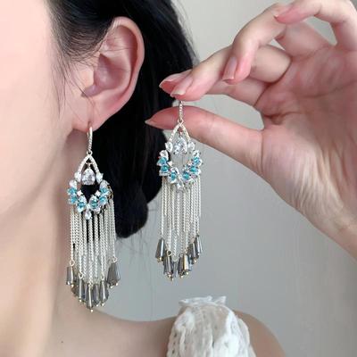 Boucles d'Oreilles Élégantes Ethniques Fleur Zircon Franges - Luxe Léger, Design Individuel Tendance