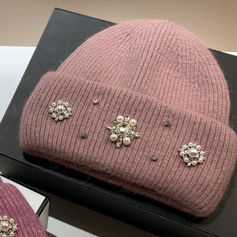 New European Retro Court Feng Shui Diamond Rabbit Hair Knitted Hat, Warm In Autumn and Winter, Thickened Plush Fashionable Wool Hat for Women