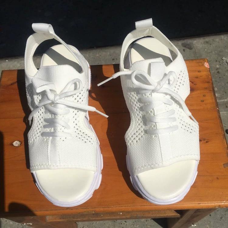 Women's Summer Plus Size Thick Bottom Fly Weave Soft Bottom Casual Hollow Out Beach Sports Sandals