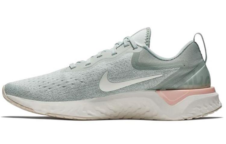 Женские кроссовки Nike Odyssey React Light Silver AO9820-009 36