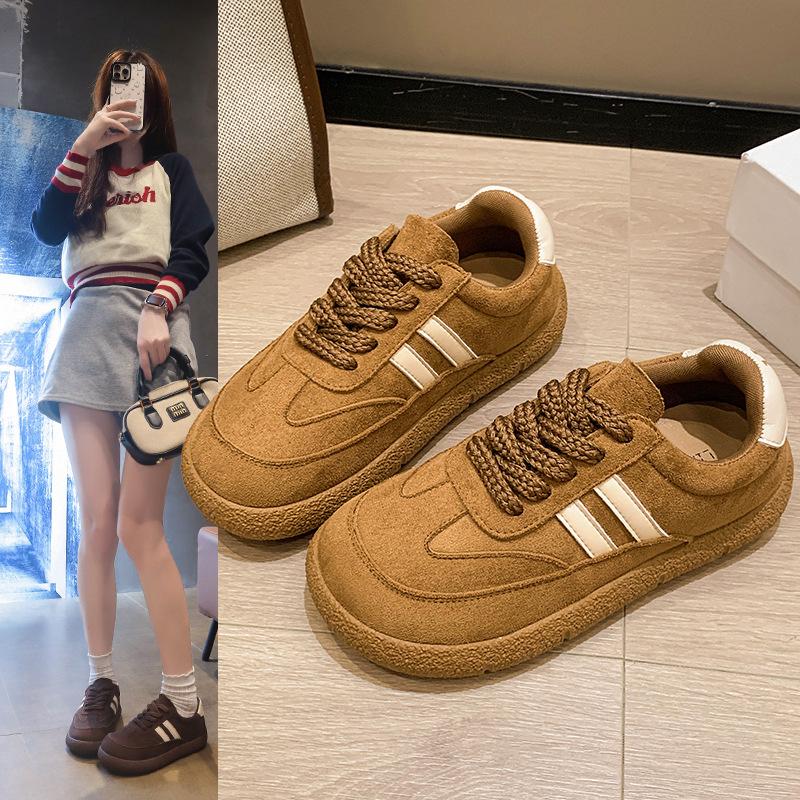 Yang Mi hat die gleichen beliebten deutschen Trainingsschuhe für Damen Herbst 2025 neu vielseitige Retro-Brot-Schuhe lässige Sport-Board-Schuhe