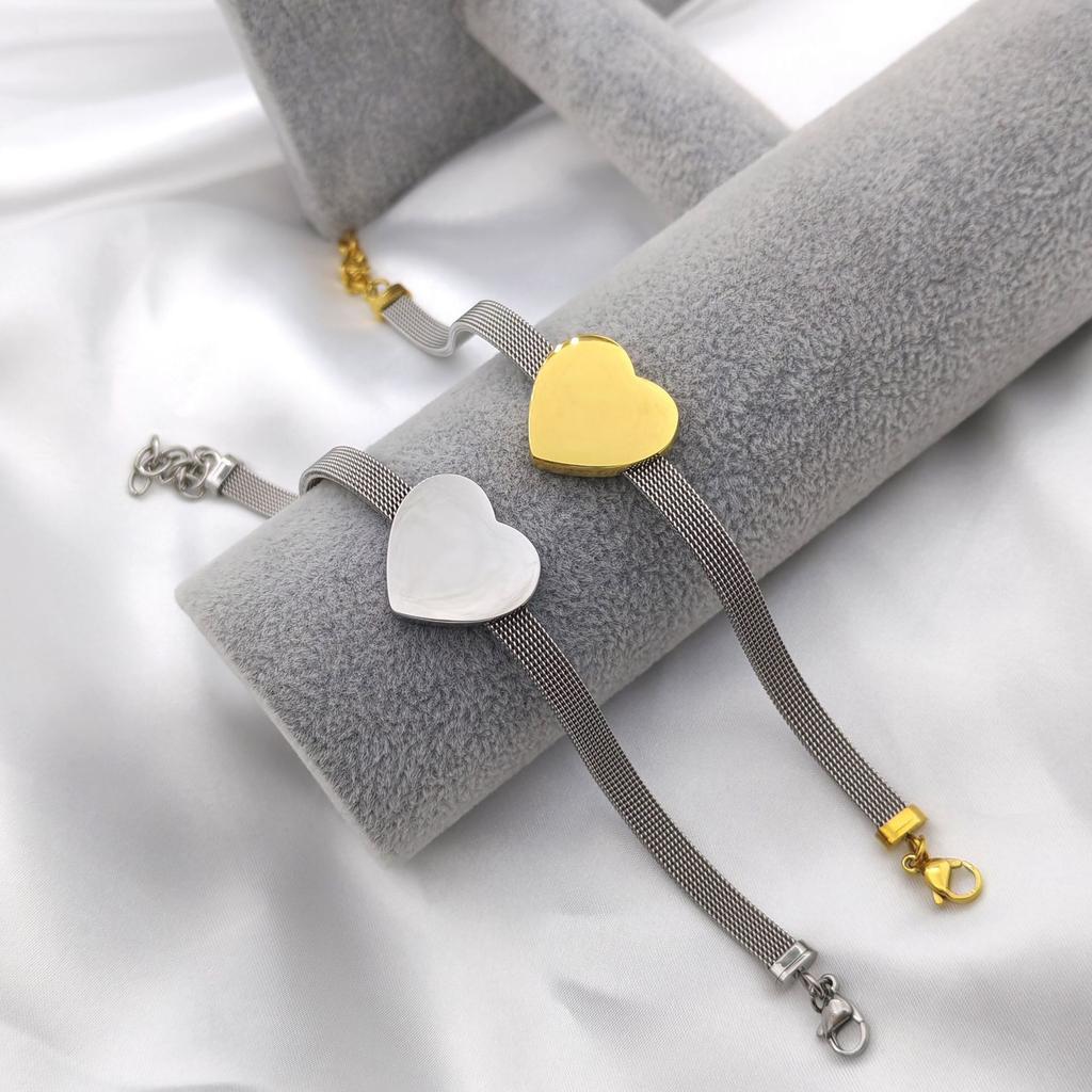 Stainless Steel Smooth Heart Mesh Bracelet Minimalist Love Shape Fashion Jewelry For Daily Wear