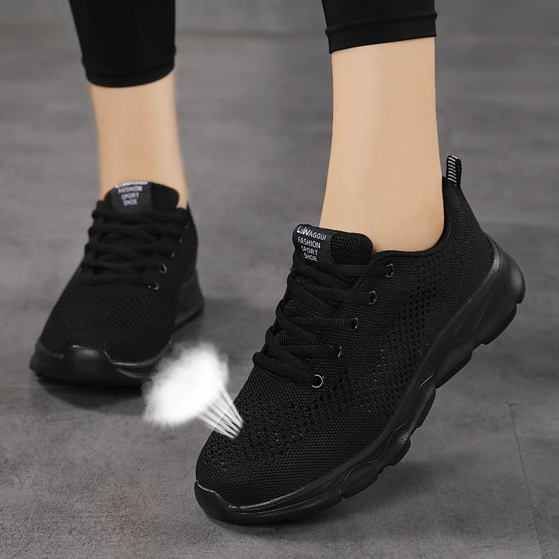 

Spring lightweight running sneakers breathable casual travel shoes black shoes 41