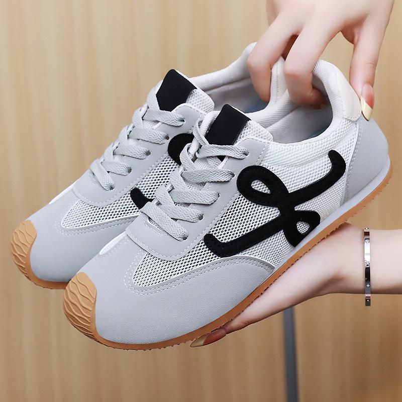 Women's Shoes New Summer Casual Shoes Comfortable Versatile Non-slip Sports Shoes Soft Soles Not Tired Feet Single Shoes