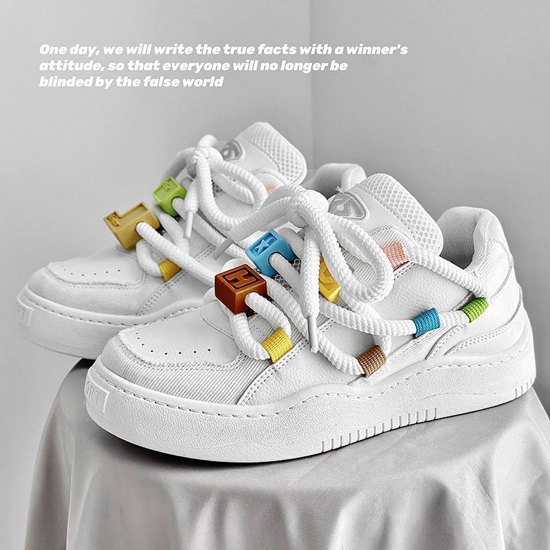 

Молодежная модная спортивная обувь для мужчин 2024 года, весна-осень, новая мода, модульное украшение, нескользящая толстая подошва, повседневная обувь для скейтборда 39 белый