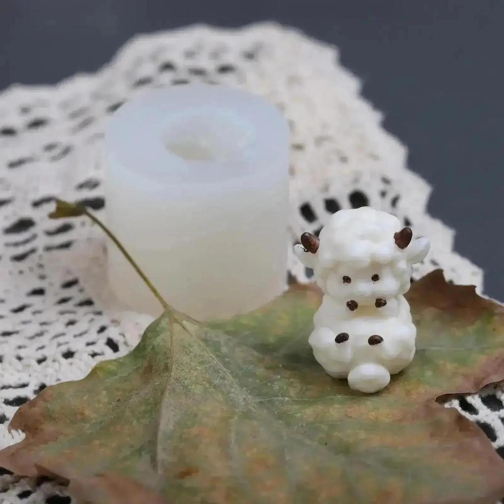 Cute Creative Handmade Silicone Molds Stereo Sheep Gypsum Arrangement Mold Creative Baking DIY Fragrance Candle Accessories