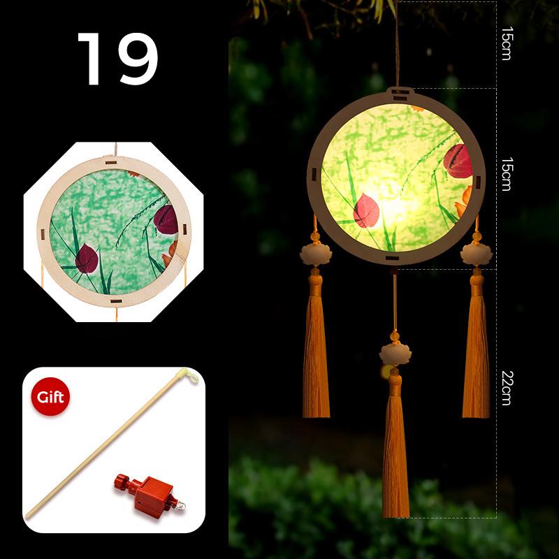 Mid-autumn Portable Lantern With Tassel Waterproof Chinese Antique Wood Carving Palace Light Lamp New Year Spring Festival Decor