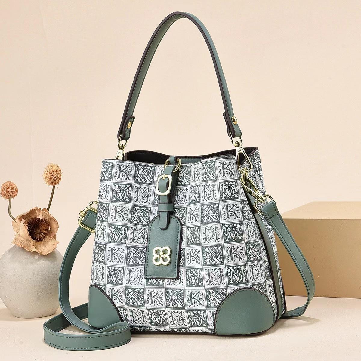 

Новая модная универсальная наплечная сумка-ведро, французский тренд, от кутюр, чувство стиля, большая вместимость, женская сумка 21*11*20 зелёный